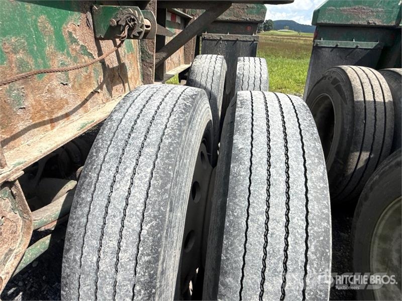 McLendon FT45L 45 ft T/A Log Trailer Puuperävaunut