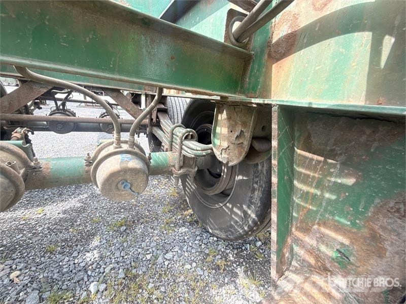 McLendon FT45L 45 ft T/A Log Trailer Puuperävaunut