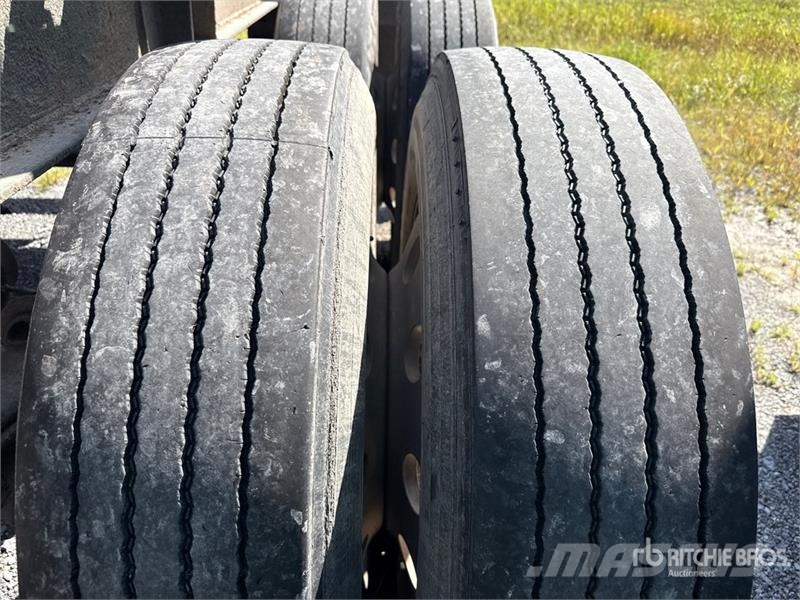 McLendon FT45L 45 ft T/A Log Trailer 목재용 트레일러