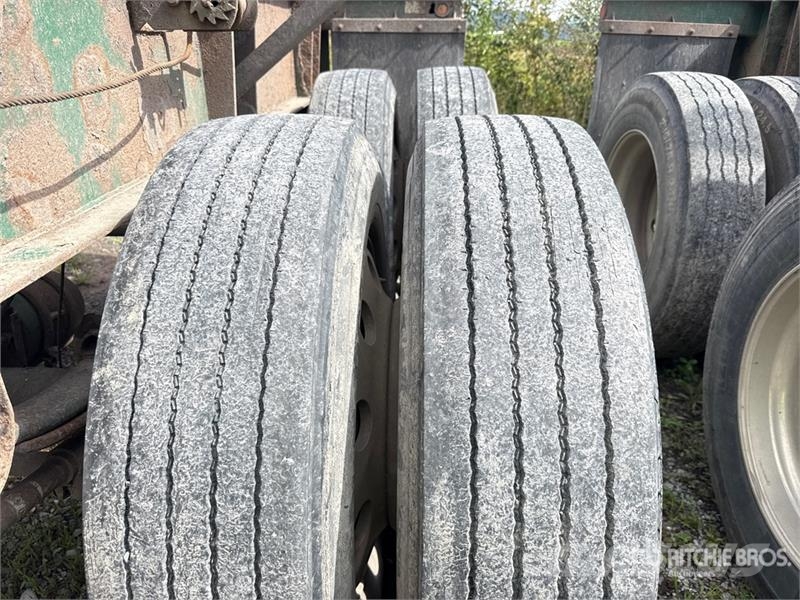 McLendon FT45L 45 ft T/A Log Trailer Puuperävaunut