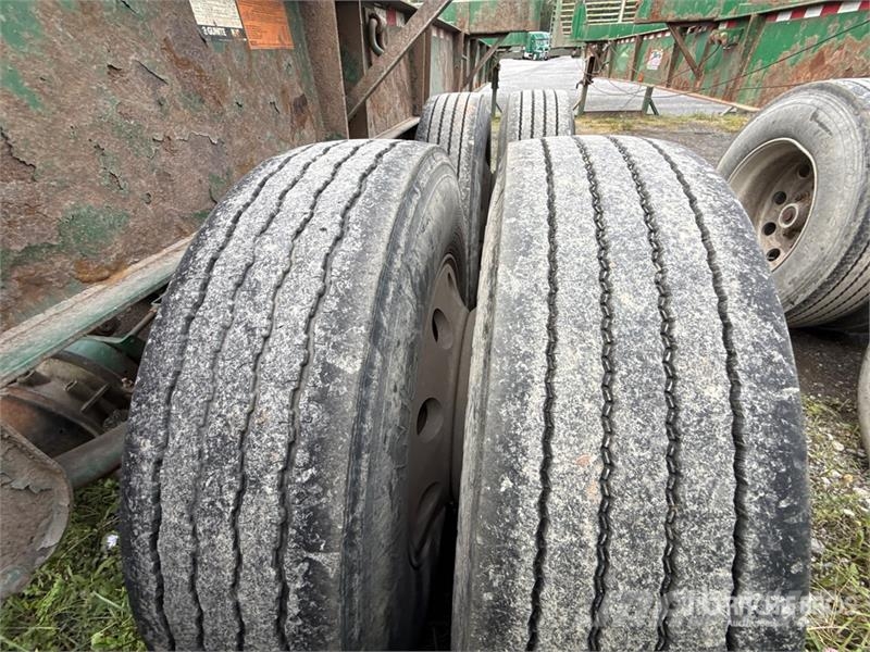 McLendon FT45L 45 ft T/A Log Trailer Puuperävaunut