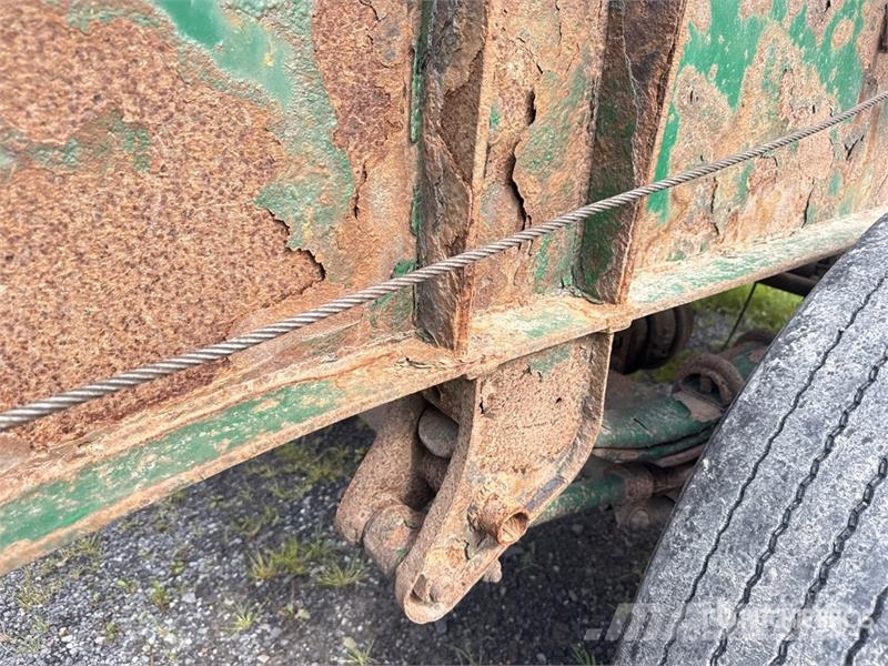 McLendon FT45L 45 ft T/A Log Trailer Puuperävaunut
