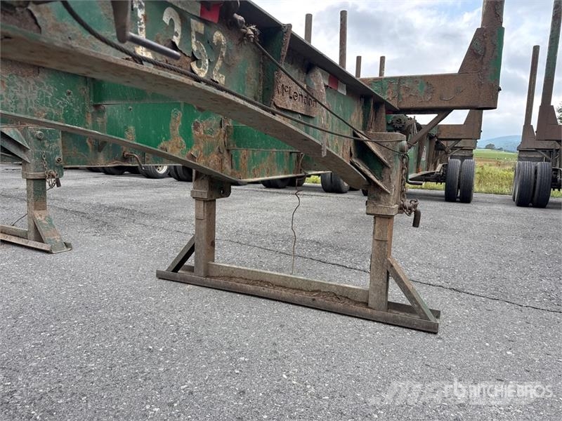 McLendon FT45L 45 ft T/A Log Trailer Kokvedēju piekabes