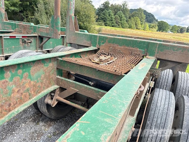 McLendon FT45L 45 ft T/A Log Trailer Puuperävaunut