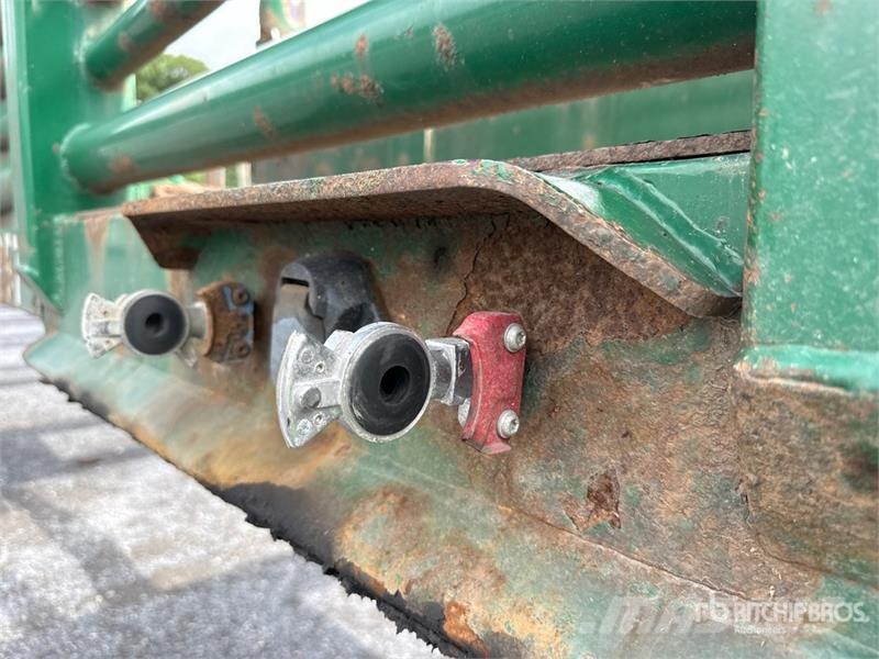 McLendon FT45L 45 ft T/A Log Trailer Puuperävaunut