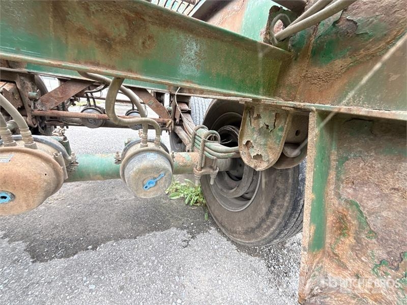 McLendon FT45L 45 ft T/A Log Trailer Puuperävaunut