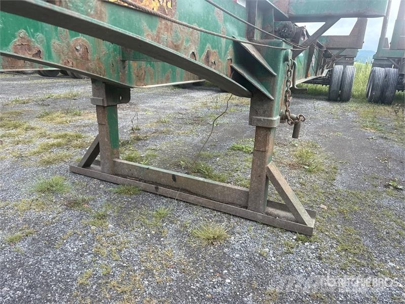 McLendon FT45L 45 ft T/A Log Trailer Puuperävaunut