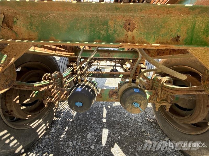 McLendon FT45L 45 ft T/A Log Trailer (Inoperable) Timber trailers