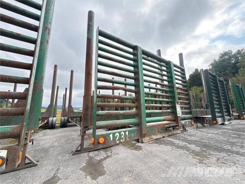 McLendon FT45L 45 ft T/A Log Trailer Puuperävaunut
