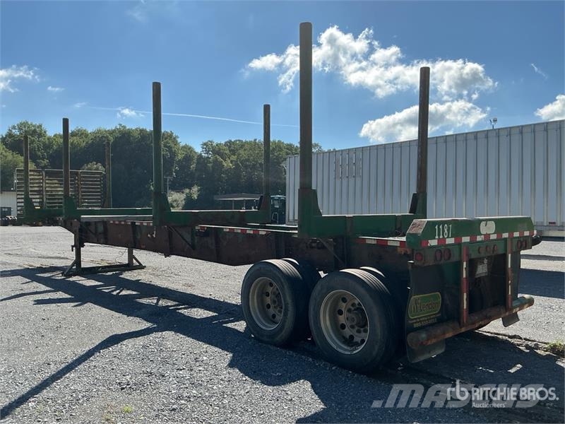 McLendon FT45L 45 ft T/A Log Trailer (Inoperable) Madera