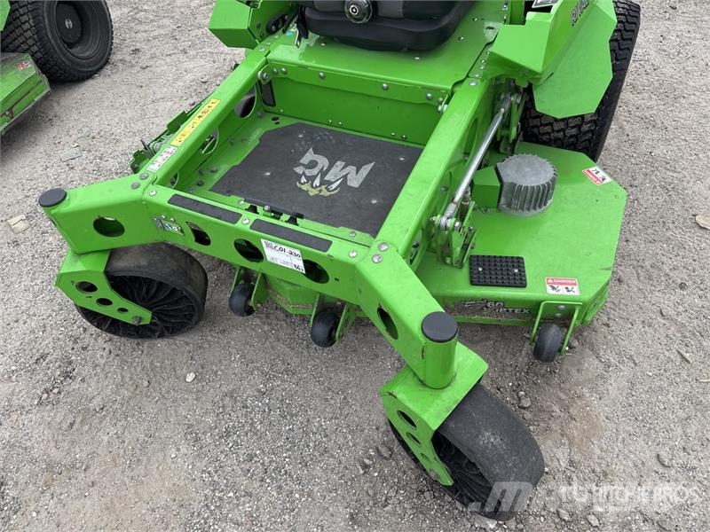 Mean Green 4x2 Ride-On Electric Lawn Mower 騎乘式割草機