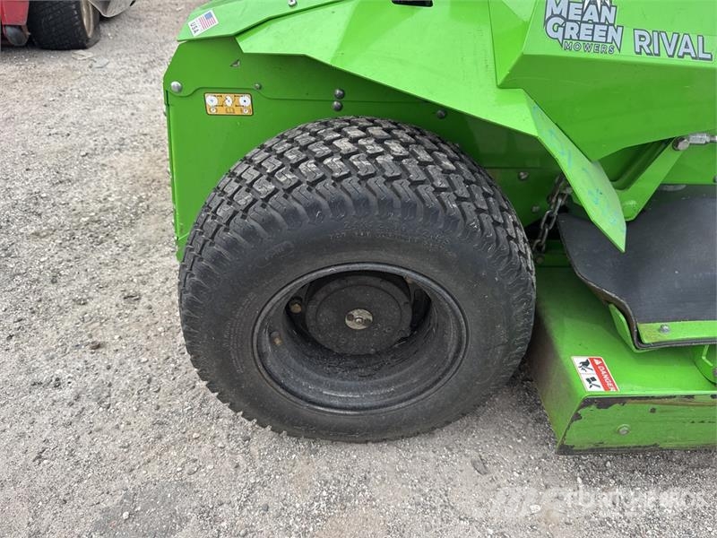 Mean Green 4x2 Ride-On Electric Lawn Mower 騎乘式割草機