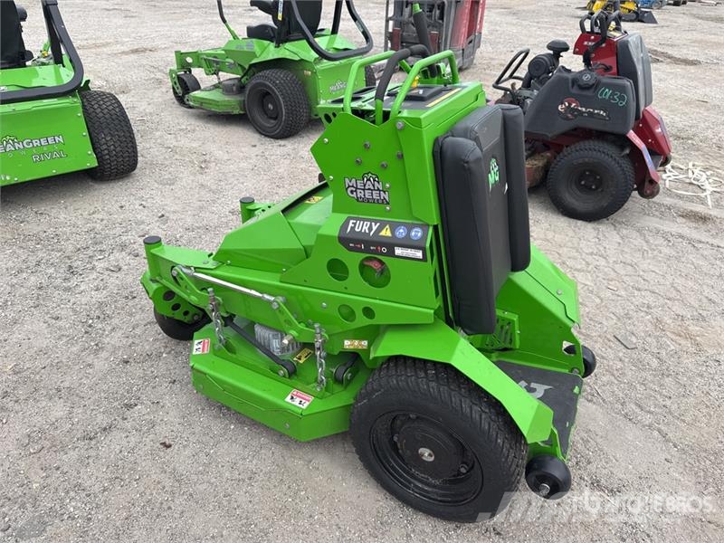 Mean Green 4x2 Stand-On Electric Lawn Mower 騎乘式割草機