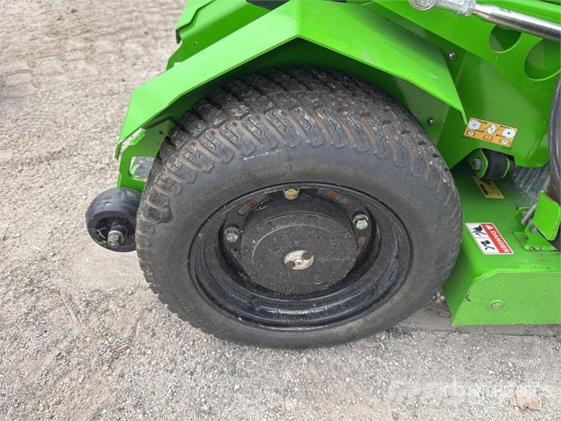 Mean Green 4x2 Stand-On Electric Lawn Mower 騎乘式割草機
