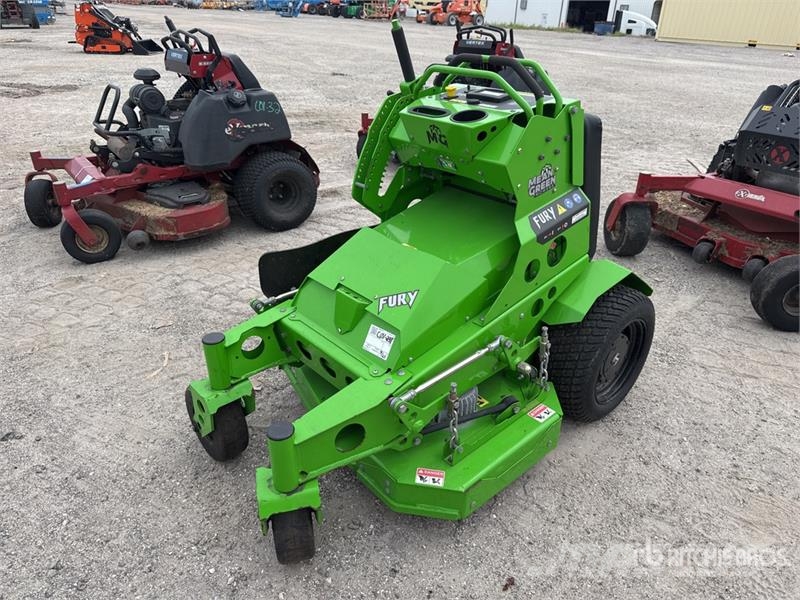 Mean Green 4x2 Stand-On Electric Lawn Mower 騎乘式割草機