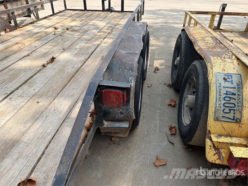 MEB 16 ft T/A Equipment Trailer Autonkuljetusperävaunut