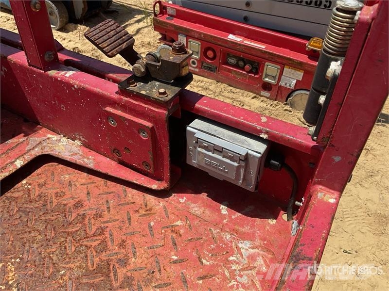 MEC 1330SE Electric Scissor Lift Schaarhoogwerkers