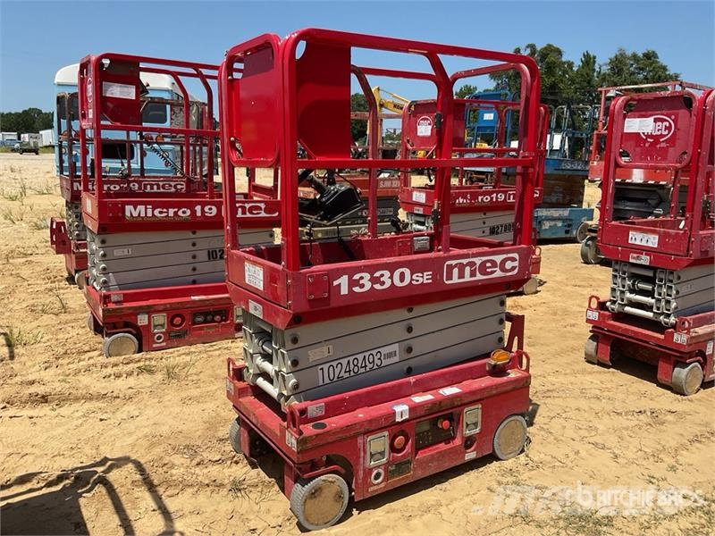 MEC 1330SE Electric Scissor Lift Schaarhoogwerkers