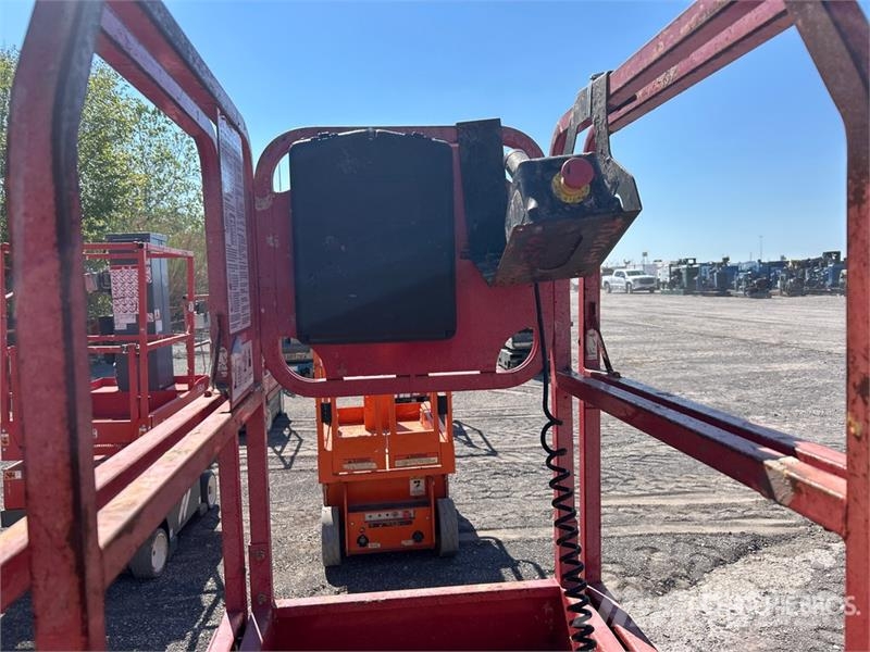 MEC 1330SE Electric Scissor Lift Piattaforme a pantografo