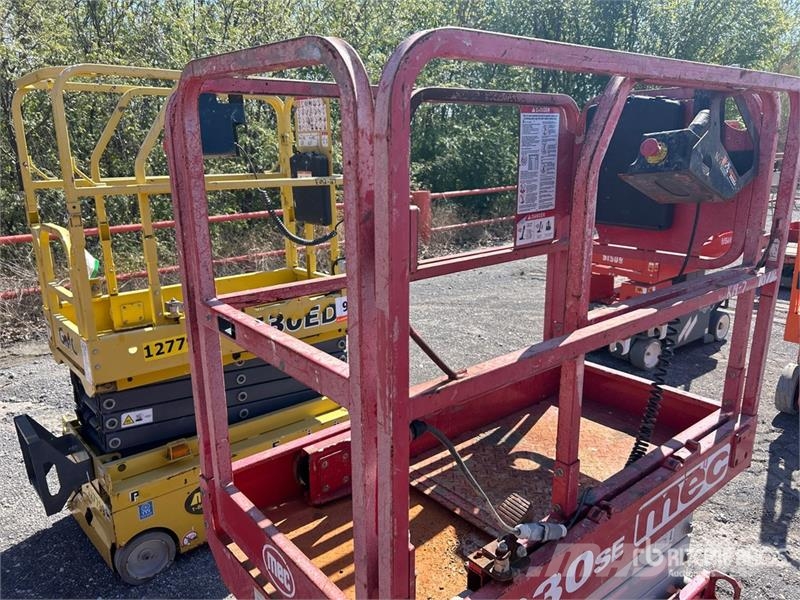 MEC 1330SE Electric Scissor Lift Piattaforme a pantografo