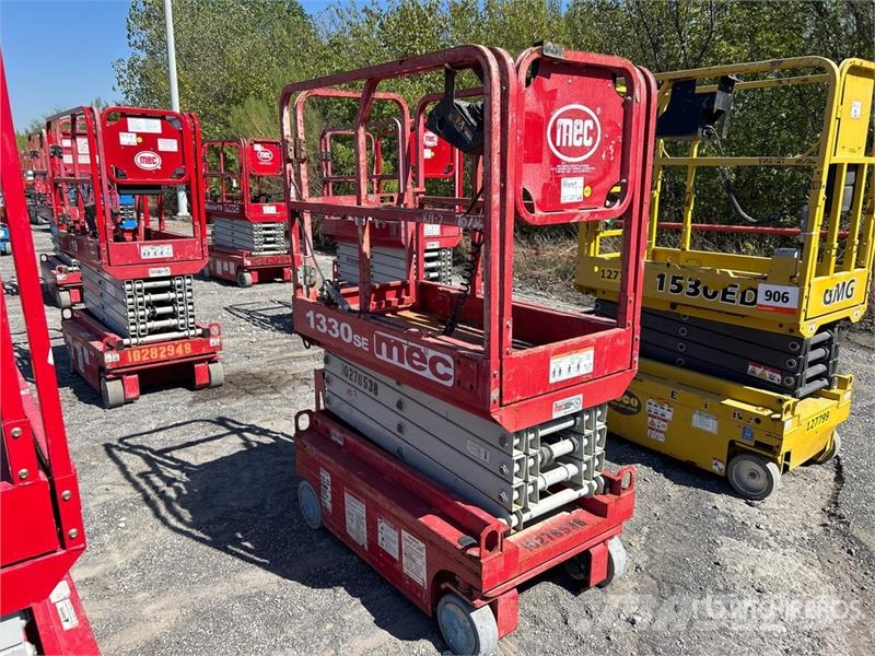 MEC 1330SE Electric Scissor Lift Piattaforme a pantografo