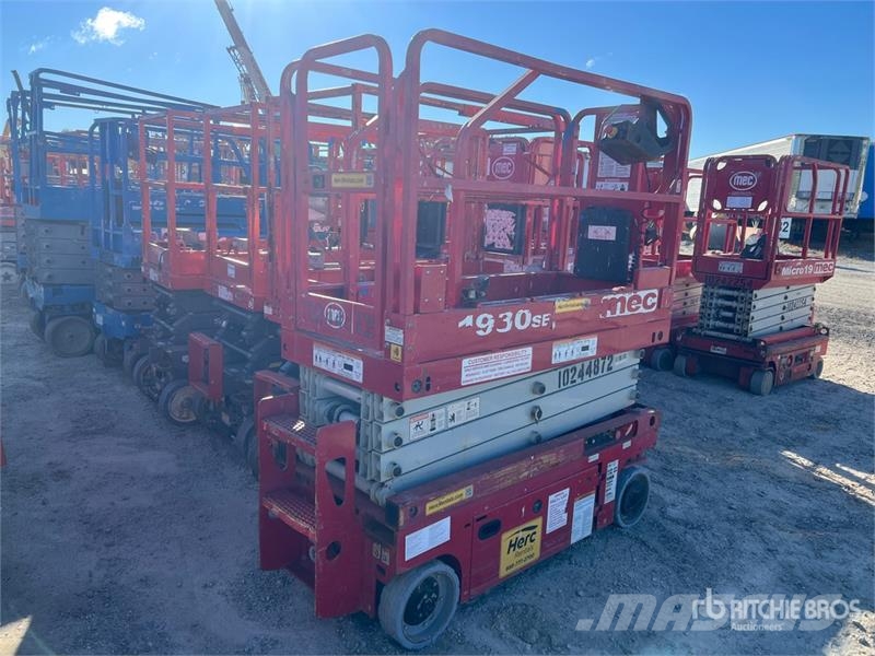 MEC 1930SE Electric Scissor Lift Scissor lifts