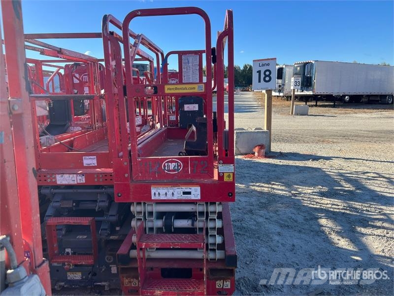 MEC 1930SE Electric Scissor Lift Scissor lifts