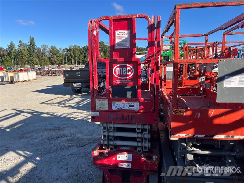 MEC 1930SE Electric Scissor Lift Scissor lifts