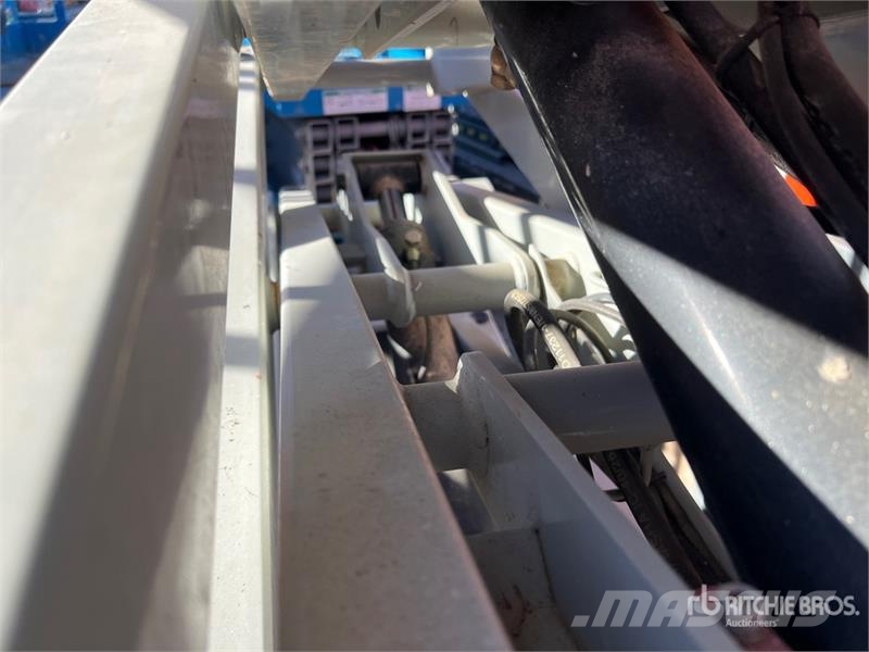 MEC Micro 19 Electric Scissor Lift Scissor lifts