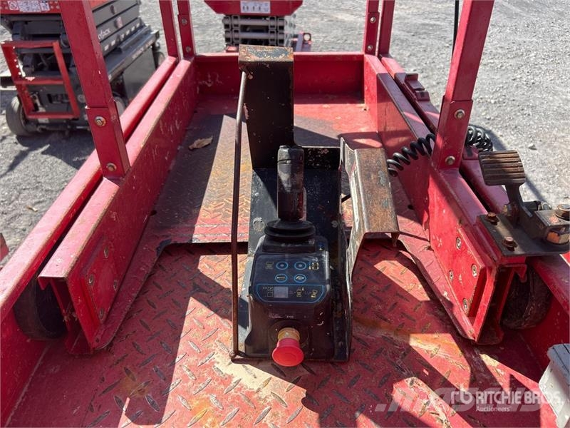 MEC Micro 19 Electric Scissor Lift Schaarhoogwerkers