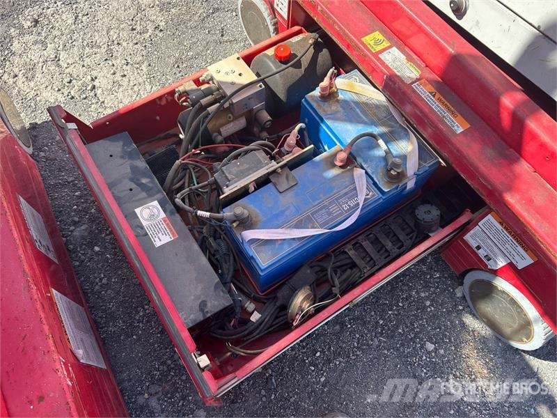 MEC Micro 19 Electric Scissor Lift Schaarhoogwerkers