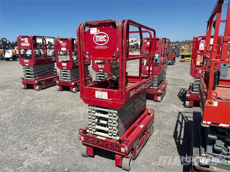MEC Micro 19 Electric Scissor Lift Šķerveida pacēlāji
