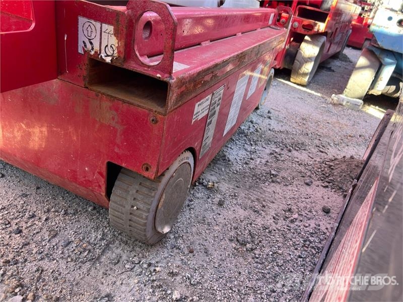 MEC Micro 19 Electric Scissor Lift Scissor lifts