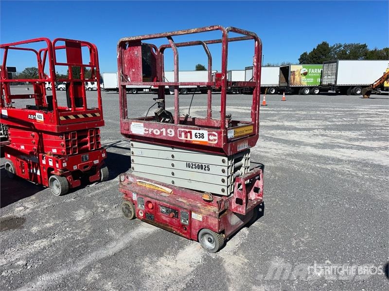 MEC Micro 19 Electric Scissor Lift Sakselifter