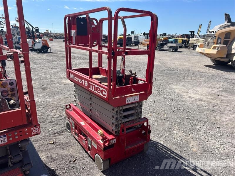 MEC Micro 19 Electric Scissor Lift Šķerveida pacēlāji