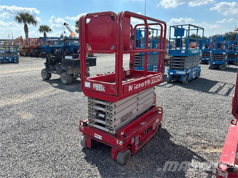 MEC MICRO 19 Electric Scissor Lift Elevadores de tesoura