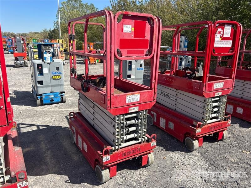 MEC Micro 19 Electric Scissor Lift Schaarhoogwerkers