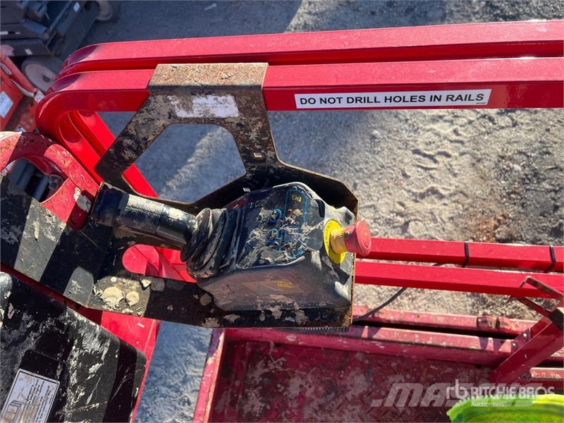 MEC Micro 19 Electric Scissor Lift Scissor lifts