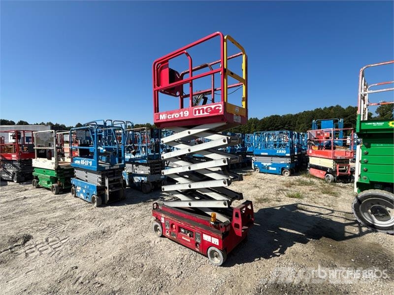 MEC Micro 19 Electric Scissor Lift Škarjaste dvižne ploščadi