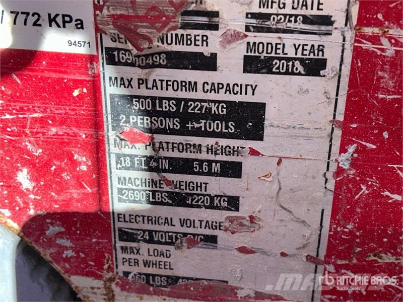 MEC Micro 19 Electric Scissor Lift Sakselifter