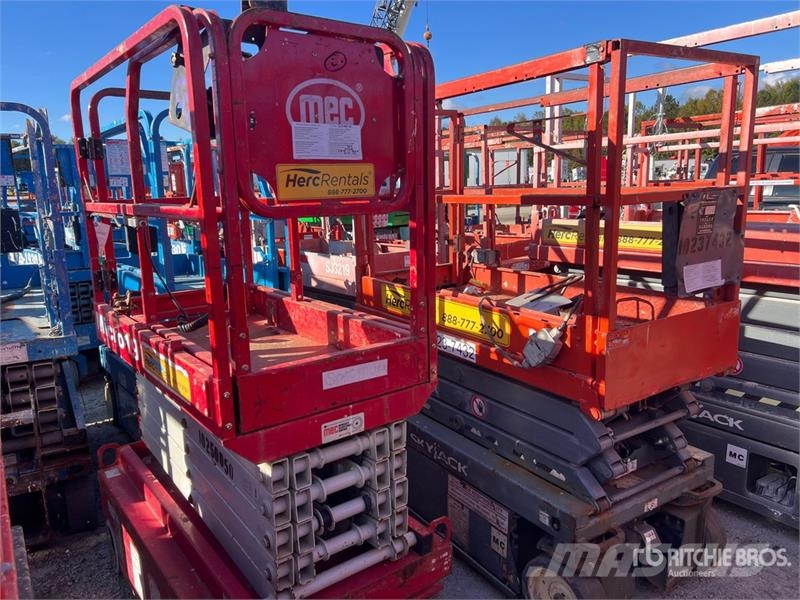 MEC Micro 19 Electric Scissor Lift Scissor lifts