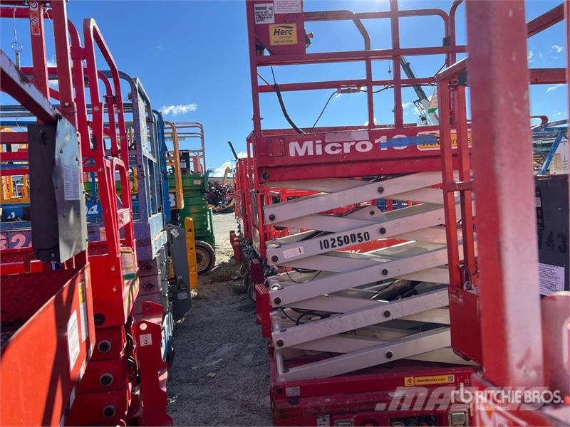 MEC Micro 19 Electric Scissor Lift Scissor lifts