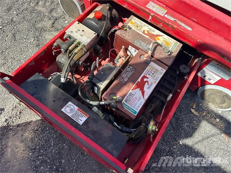 MEC Micro 19 Electric Scissor Lift Schaarhoogwerkers