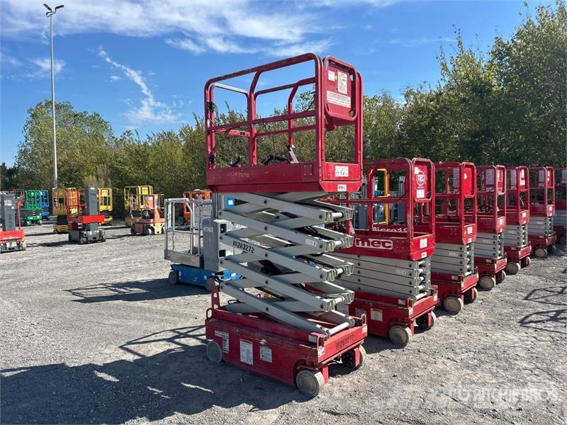 MEC Micro 19 Electric Scissor Lift Schaarhoogwerkers