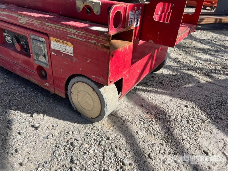 MEC Micro 19 Electric Scissor Lift Käärtõstukid