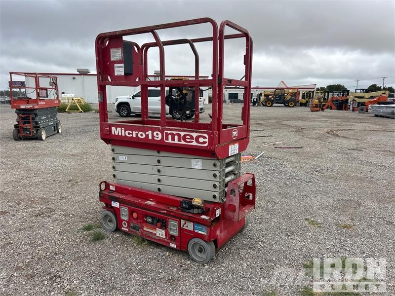 MEC MICRO 19 Electric Scissor Lift Käärtõstukid