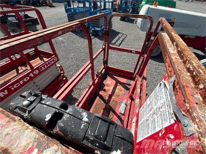 MEC MICRO 19 Electric Scissor Lift Elevadores de tesoura