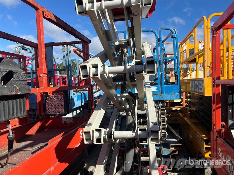 MEC Micro 19 Electric Scissor Lift Scissor lifts