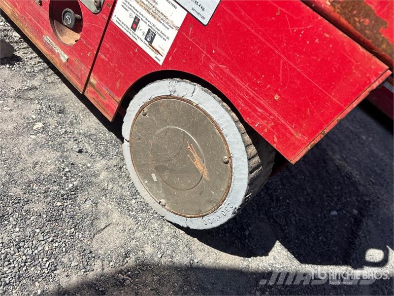 MEC MICRO 19 Electric Scissor Lift Schaarhoogwerkers