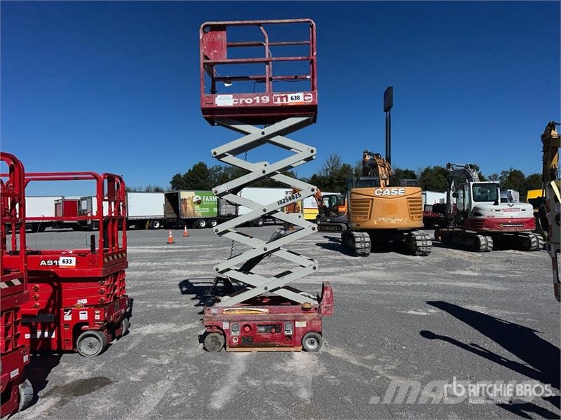 MEC Micro 19 Electric Scissor Lift Sakselifter
